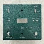 2024年7月金属焼付塗装実績　エフェクターケース　上蓋にシルク印刷（他社にて）